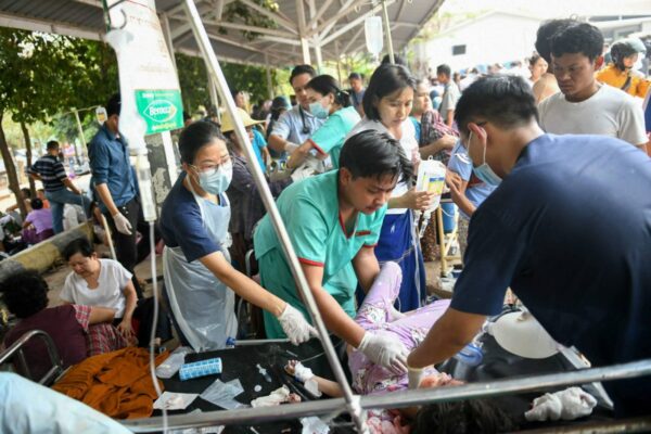 Massive quake kills at least 150 in Myanmar and Thailand 460189