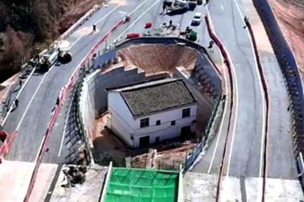 en jinxi al suroeste de shanghai china una casa UDKLWNEZRRHXXDGST7YV2ZVBDI