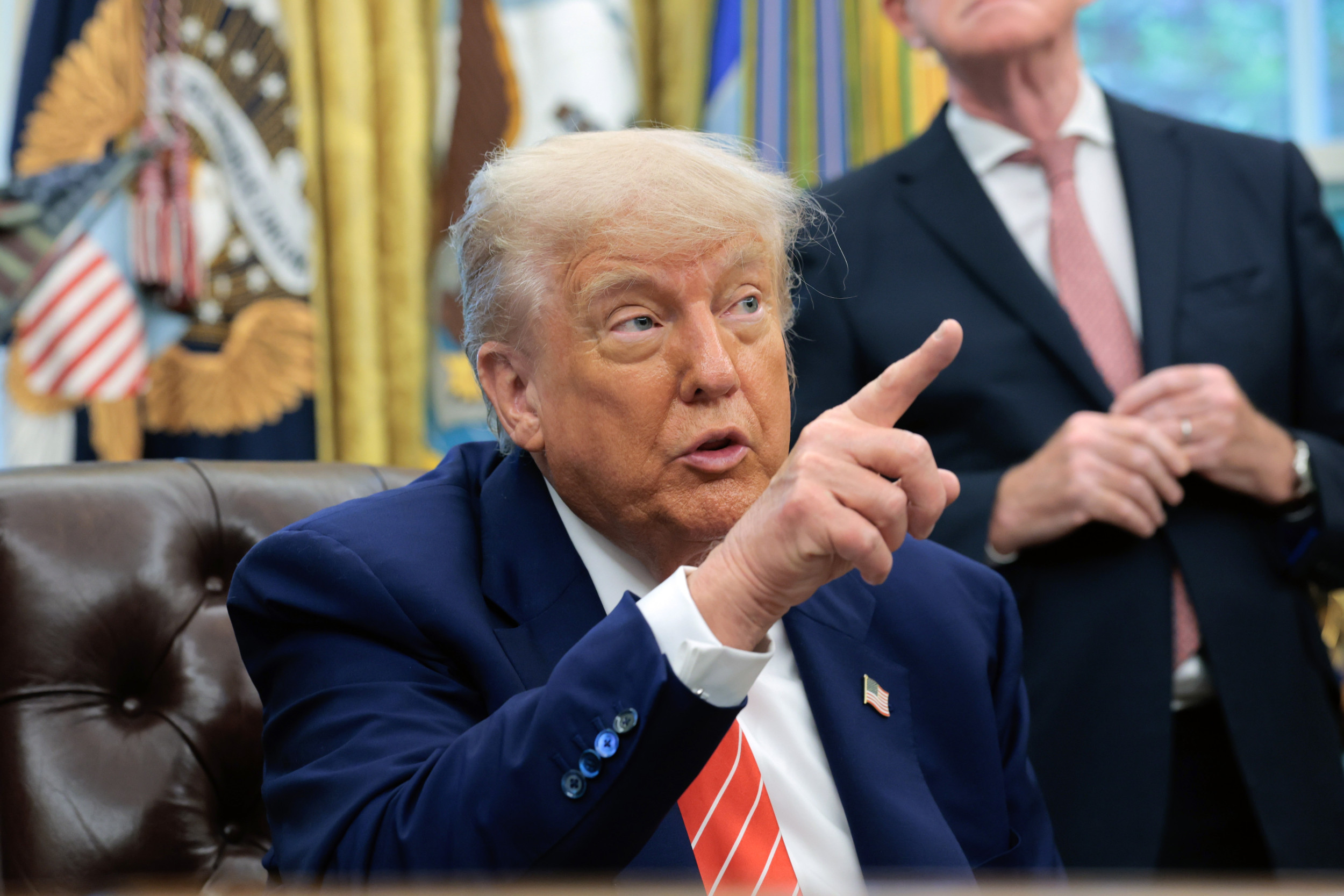 Donald Trump Launches First Self-Deportation Program: 'Free Flights' 1 1746870962 donald trump