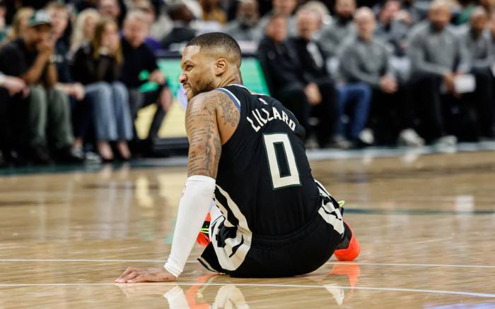 Elevator Doors: Checks and Balances 1 dlillard01
