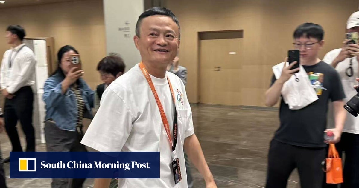 Jack Ma’s Alibaba visit and replica flat spark nostalgia over company’s humble start 1 f653af23 1e80 4327 ab61 a57d1e123ba6 f5e7cd2f