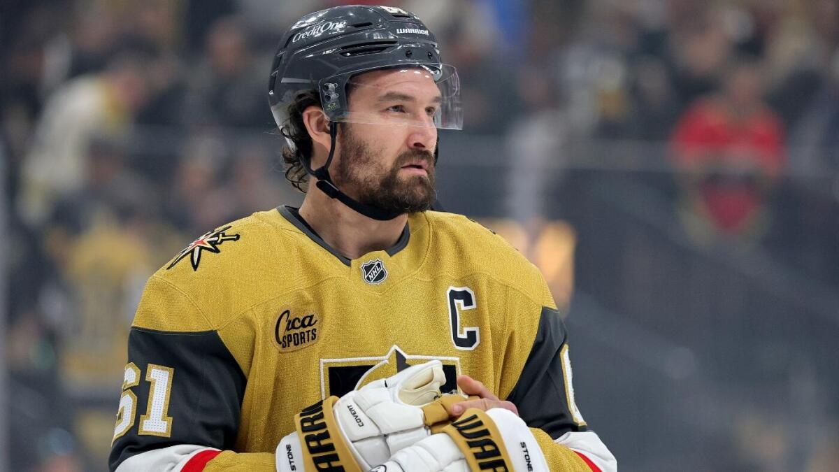 Golden Knights' Mark Stone exits Game 3 vs. Oilers after collision with Corey Perry 1 gettyimages 2214235987 2