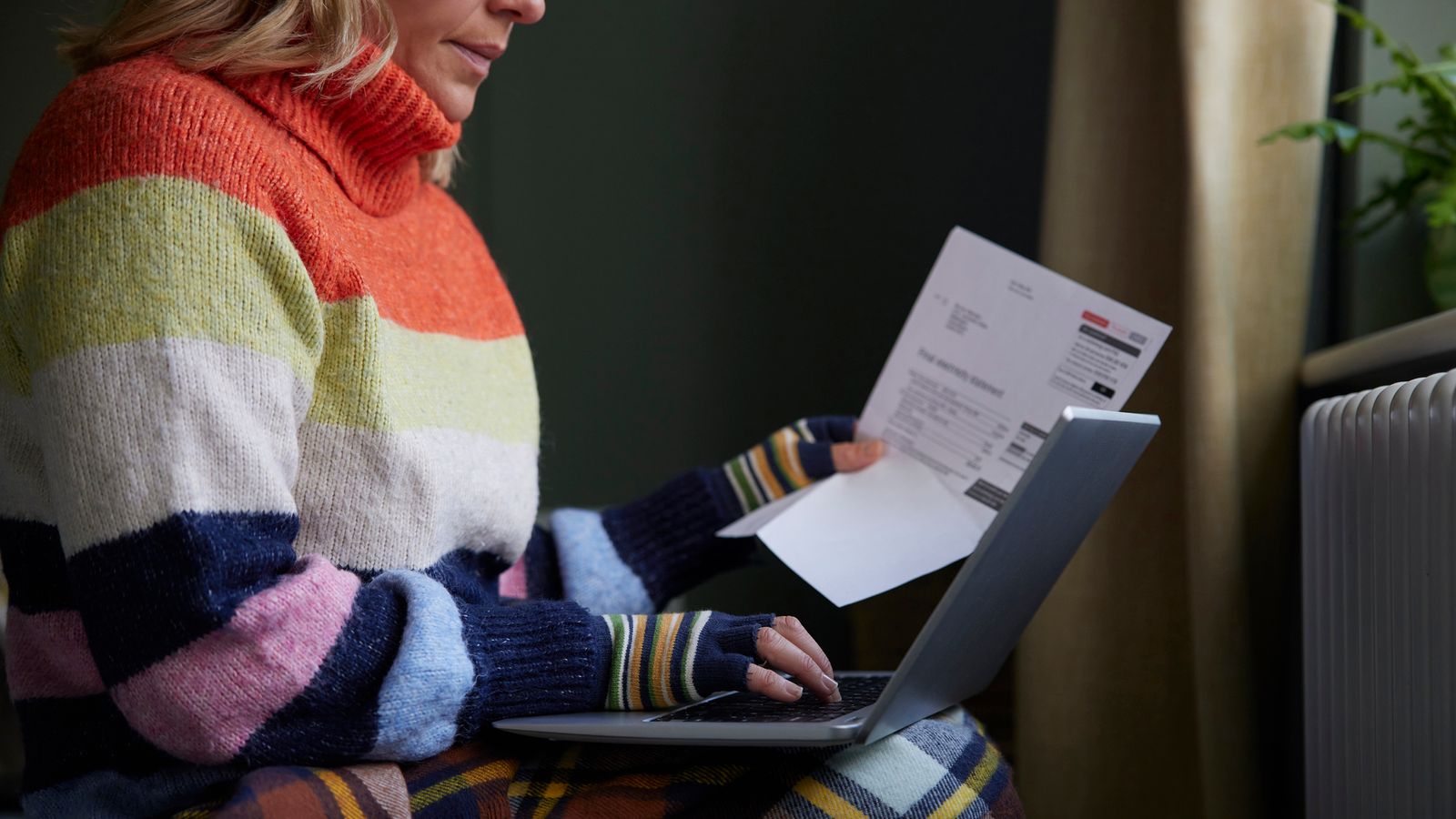 Energy customers secure compensation for overcharging error | Money News 1 skynews energy bills winter 6752492