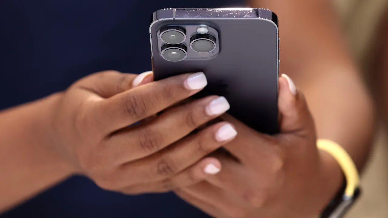 531844f1-iPhone.jpg