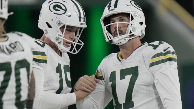 86106999007-packers-11-24.jpg