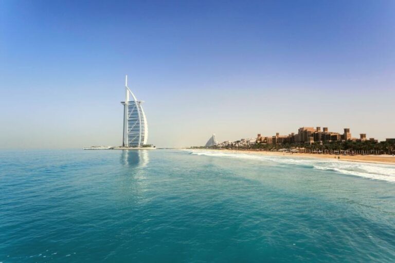 Dubai-Travel-Planner-CanvaPro-148.jpg