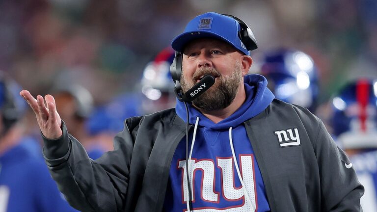 brian-daboll-talks-giants-eagles.jpg