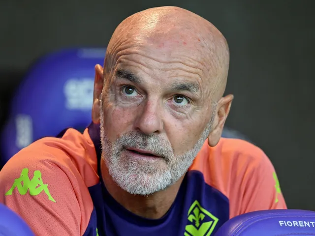 https3A2F2Fsportsmole-media-prod.s3.gra_.io_.cloud_.ovh_.net2Fuploads2F20252F082Ffiorentina-manag.webp
