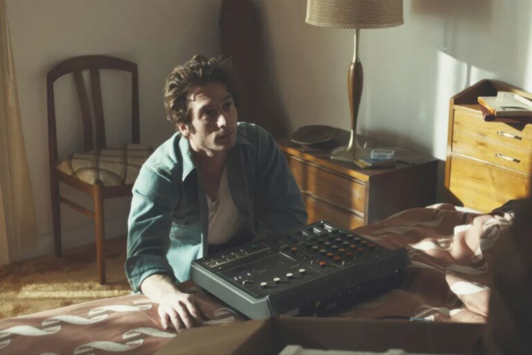 jeremy-allen-white-springsteen-billboard-1800.jpg