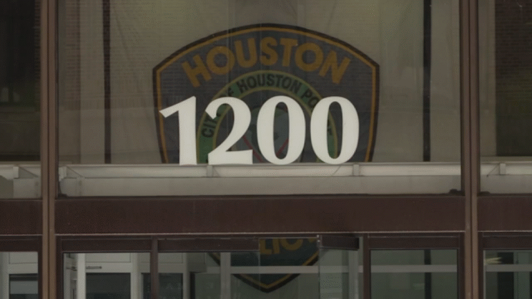 18097243_103125-ktrk-houston-police-img.png