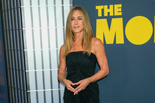 jennifer-aniston-at-the-premiere-of-the-morning-show-season-.jpg
