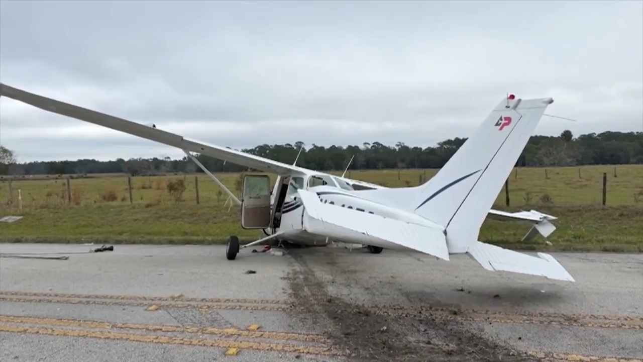 121725-deland-plane-crash-good-samaritan.png