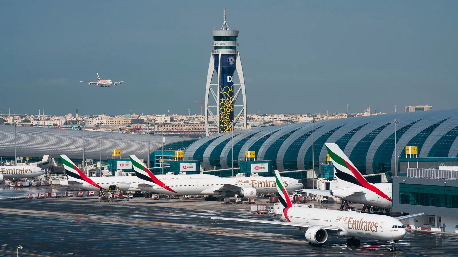 Dubai-Travel-Airport-1_1645522865973_1645522903159.webp.webp