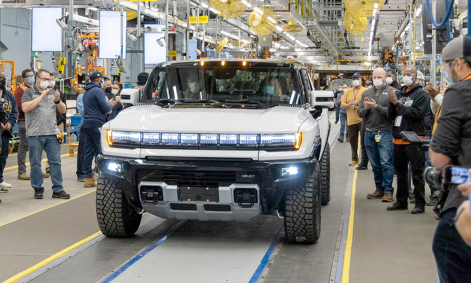 GM-General-Motors-Hummer-EV-Production.jpg