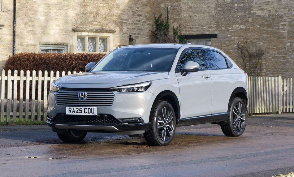 Honda-HRV-Hybrid-Advance-001.jpg