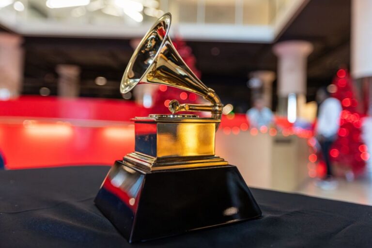 grammy-awards-directv-billboard-1800.jpg