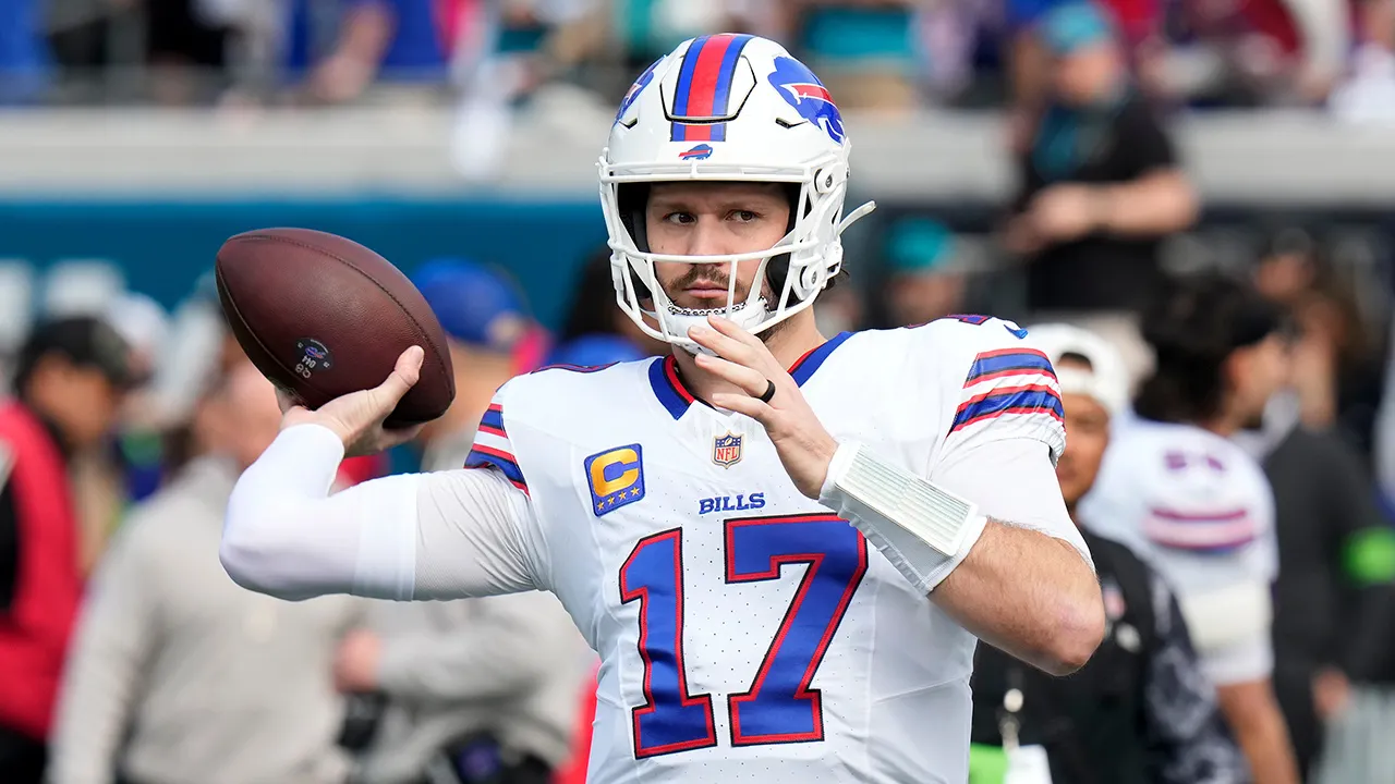 josh-allen-throws-bills-jaguars-pregame.jpg